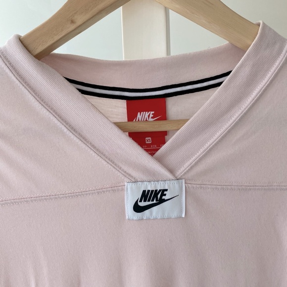 Nike Workout Tee - Picture 3 of 4